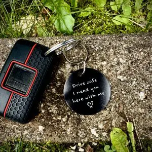 ALUMINJAST OBESEK : Drive safe - črn